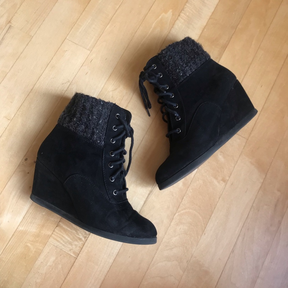Black boots